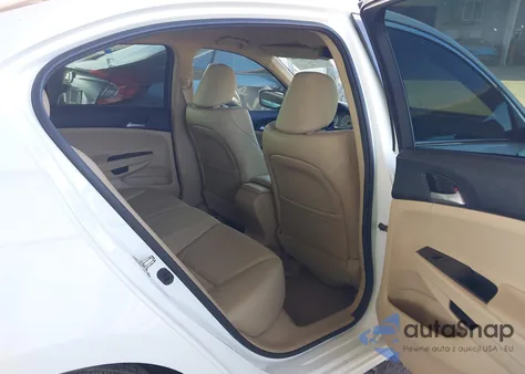 2012 Honda Accord 2.4 Se из США, поврежденный, VIN 1HGCP2F61CA109115